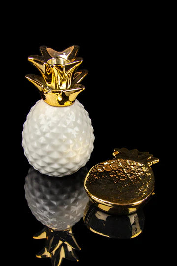 Art of Smoke Gilded Pineapple Ceramic Hand Pipe and Dish